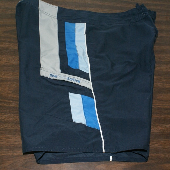 quiksilver boardshorts - Picture 3 of 4